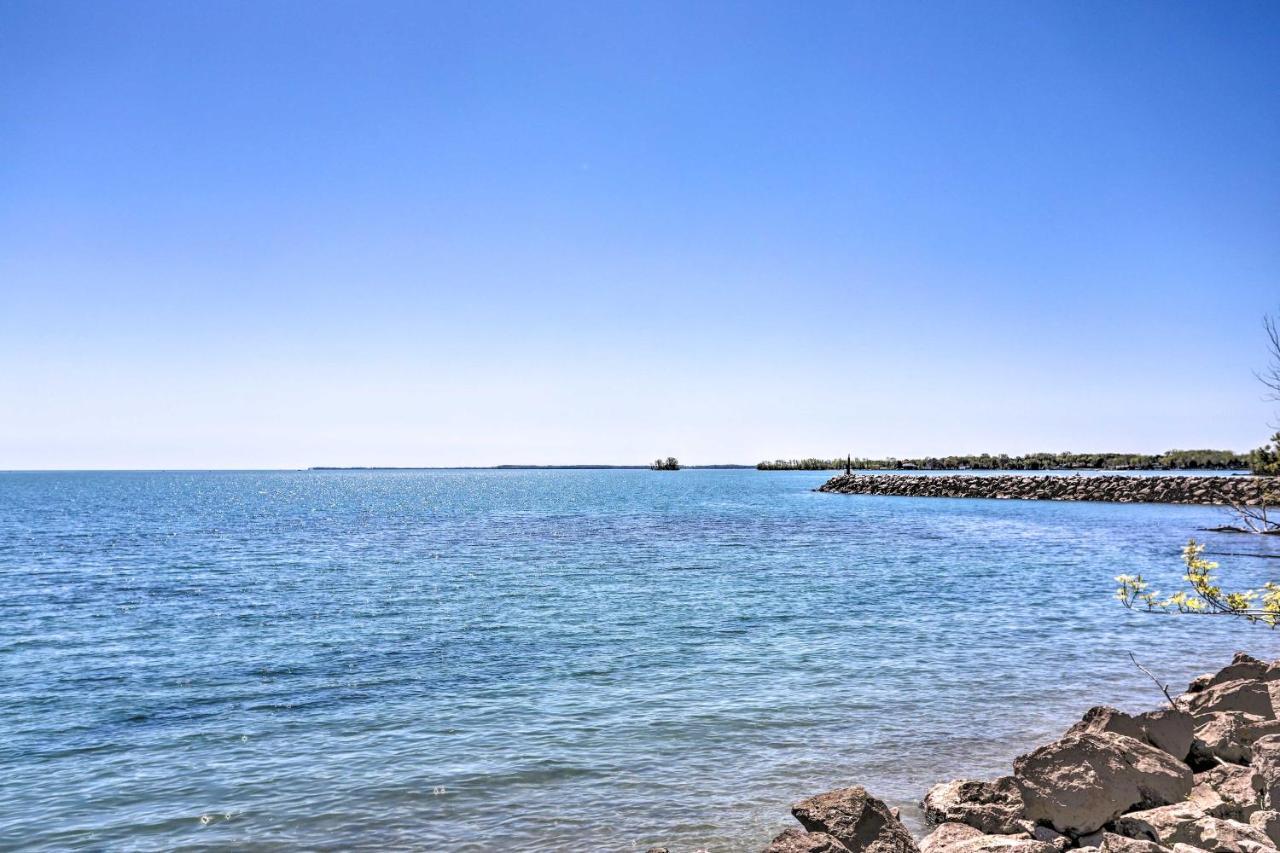 Waterfront Middle Bass Condo With Pool Access! Put-in-Bay Luaran gambar