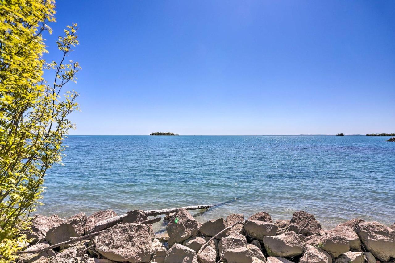 Waterfront Middle Bass Condo With Pool Access! Put-in-Bay Luaran gambar